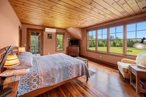 1480 Battle Row Road Hyde Park VT 05655