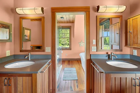 1480 Battle Row Road Hyde Park VT 05655