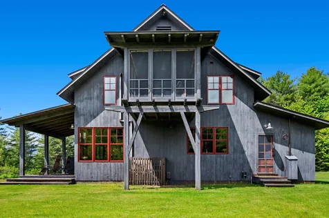 1480 Battle Row Road Hyde Park VT 05655