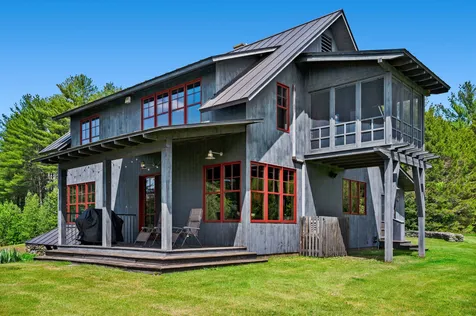 1480 Battle Row Road Hyde Park VT 05655