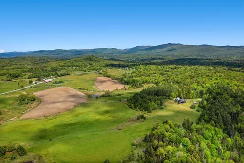 1480 Battle Row Road Hyde Park VT 05655
