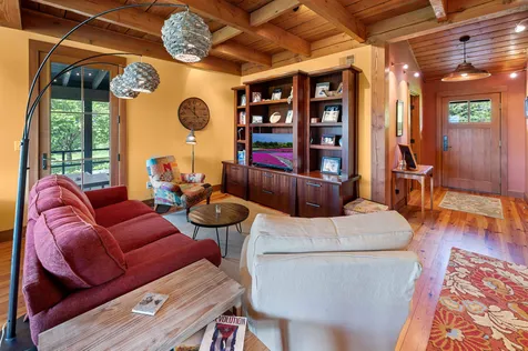 1480 Battle Row Road Hyde Park VT 05655