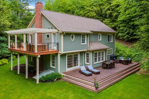 12 Ledge Road Hanover NH 03755