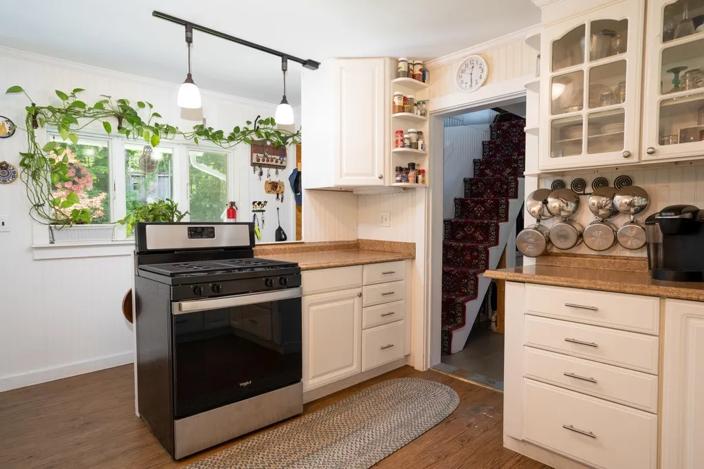 125 Chiselville Road Sunderland VT 05250