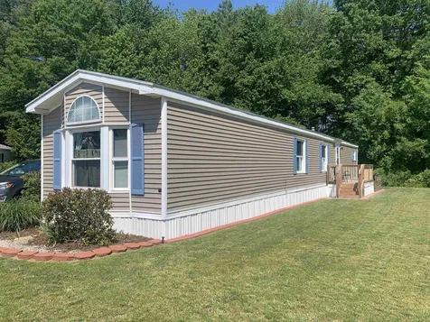 1 Martinique Drive Rochester NH 03867