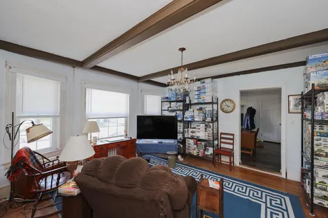 83 Arlington Street Nashua NH 03060