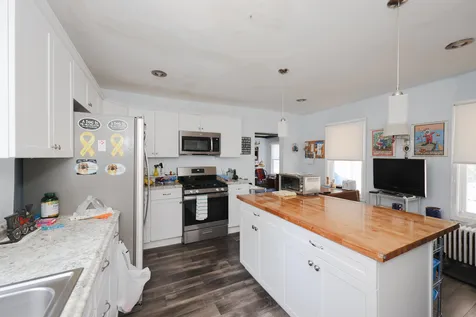 83 Arlington Street Nashua NH 03060