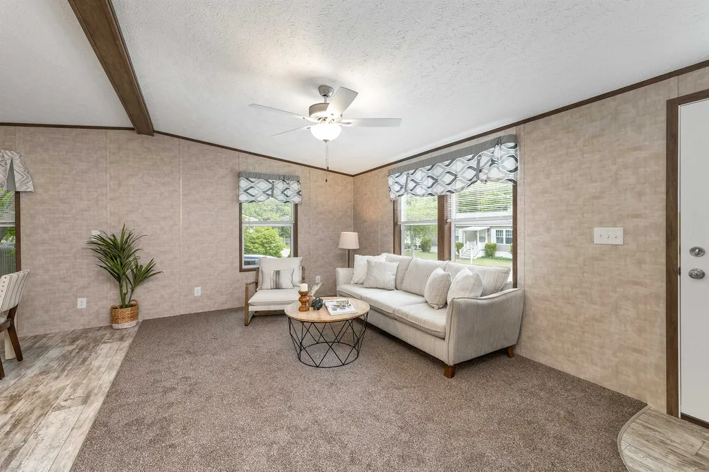 42 B Street Seabrook NH 03874
