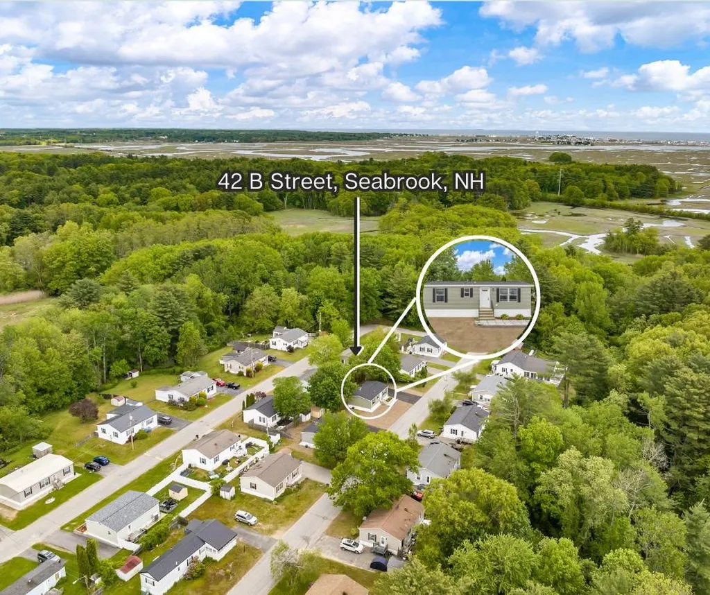 42 B Street Seabrook NH 03874