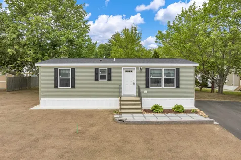 42 B Street Seabrook NH 03874
