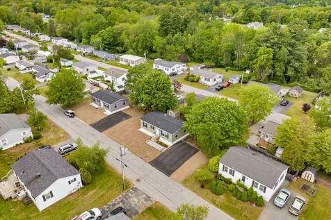 42 B Street Seabrook NH 03874