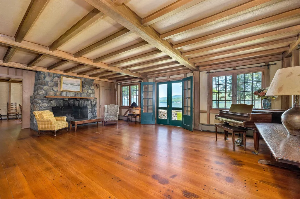 246 Whittemore Point Road North Bridgewater NH 03264