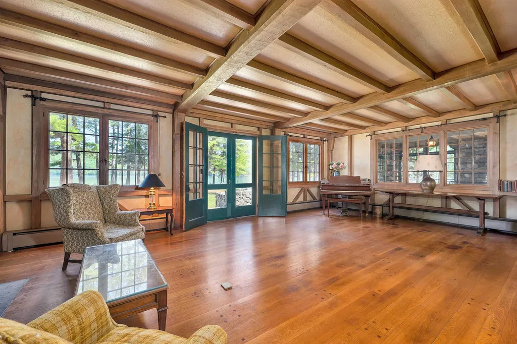 246 Whittemore Point Road North Bridgewater NH 03264