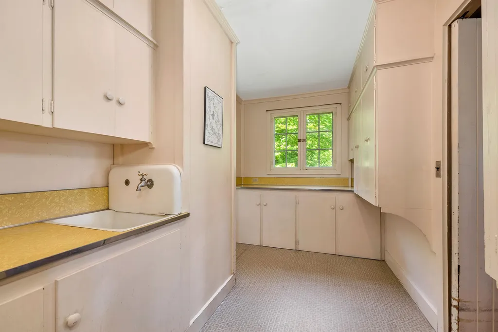 246 Whittemore Point Road North Bridgewater NH 03264