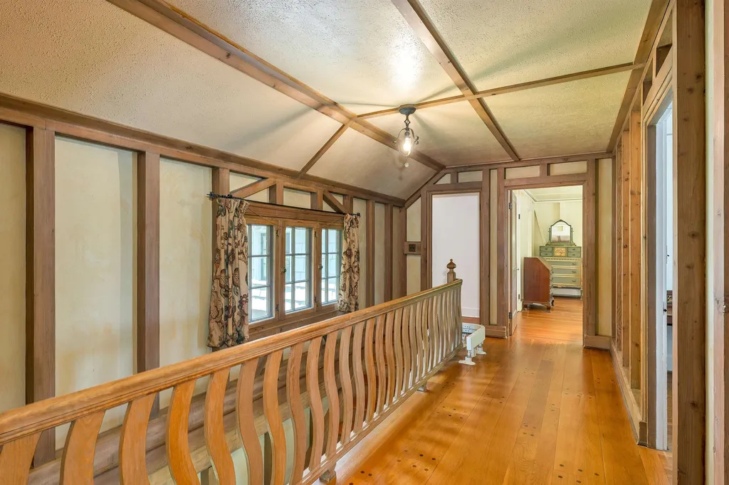 246 Whittemore Point Road North Bridgewater NH 03264