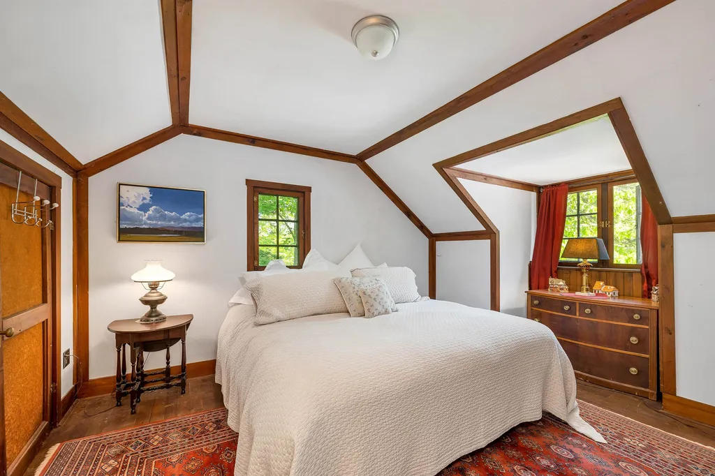 246 Whittemore Point Road North Bridgewater NH 03264