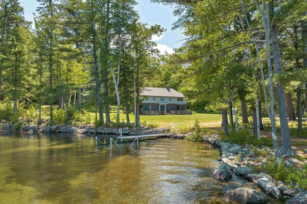 246 Whittemore Point Road North Bridgewater NH 03264