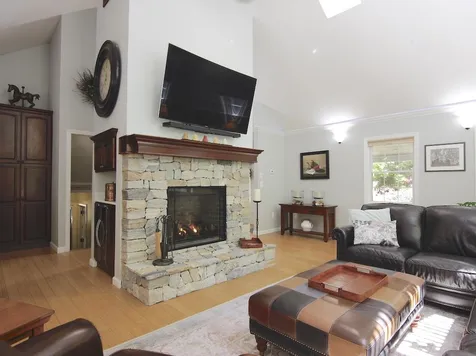 179 Monument Road Dublin NH 03444