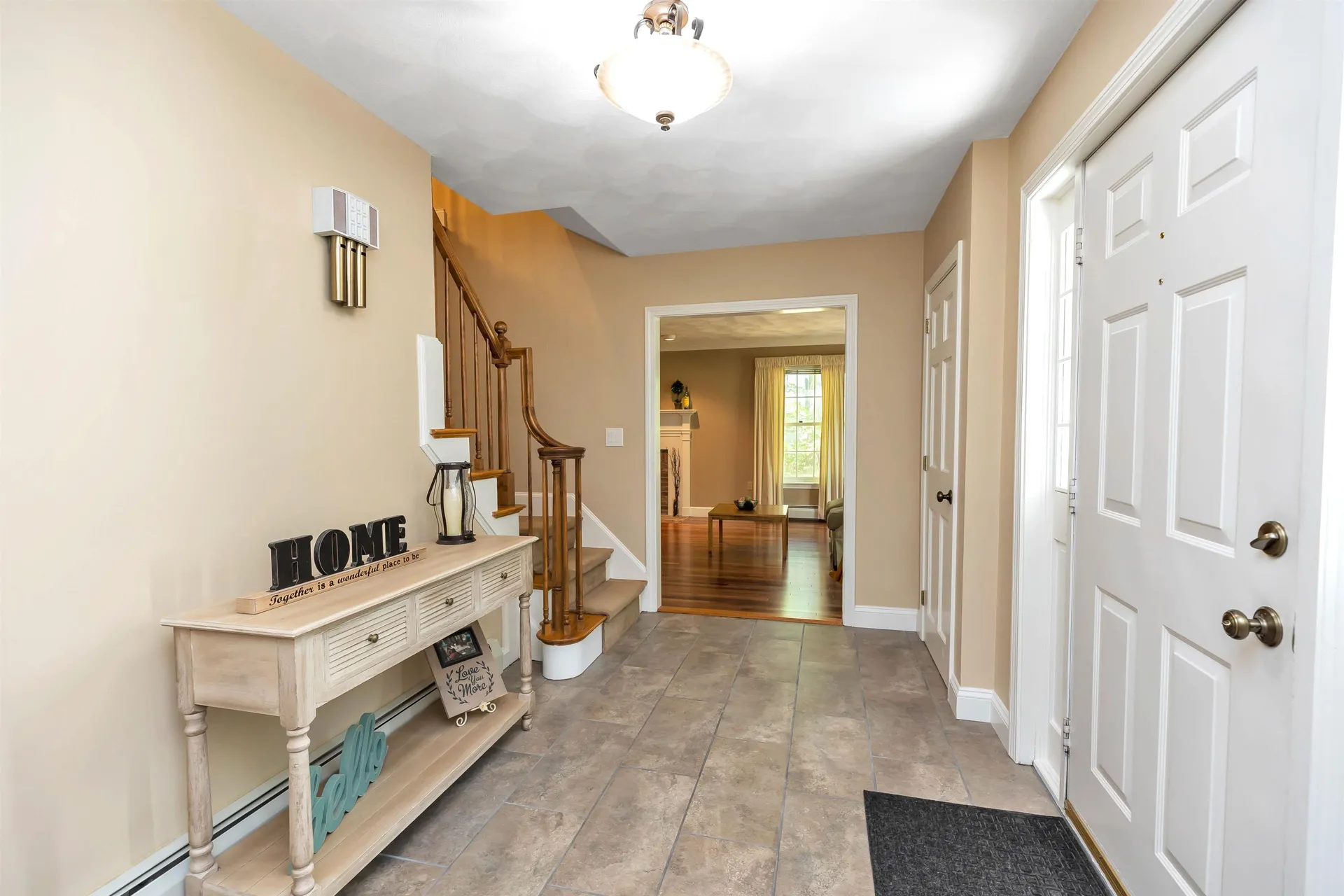 163 Hitching Post Lane Bedford NH 03110