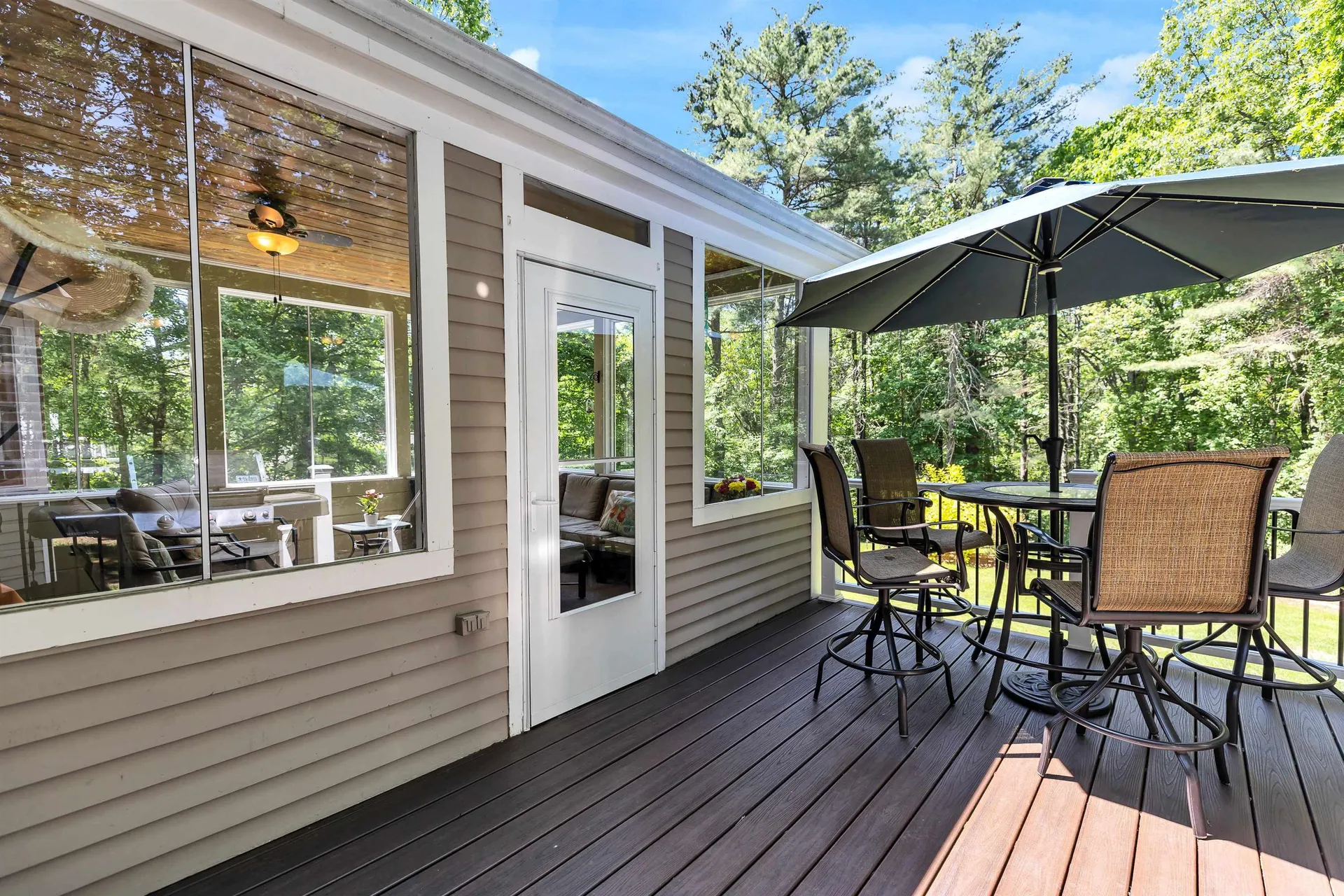 163 Hitching Post Lane Bedford NH 03110
