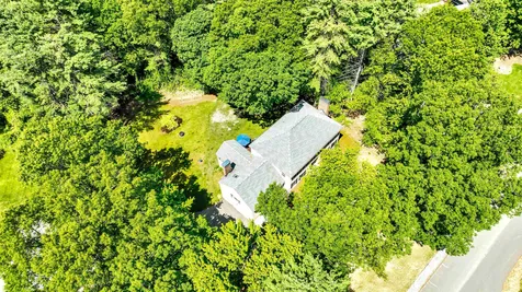 163 Hitching Post Lane Bedford NH 03110