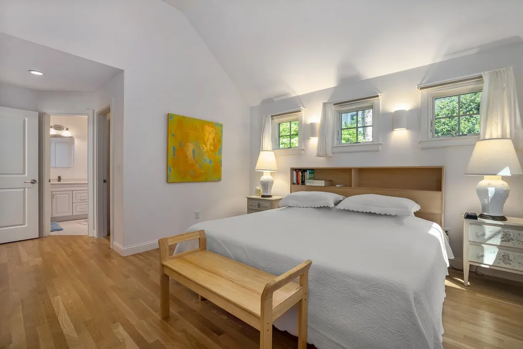 7 Locke Road New Castle NH 03854