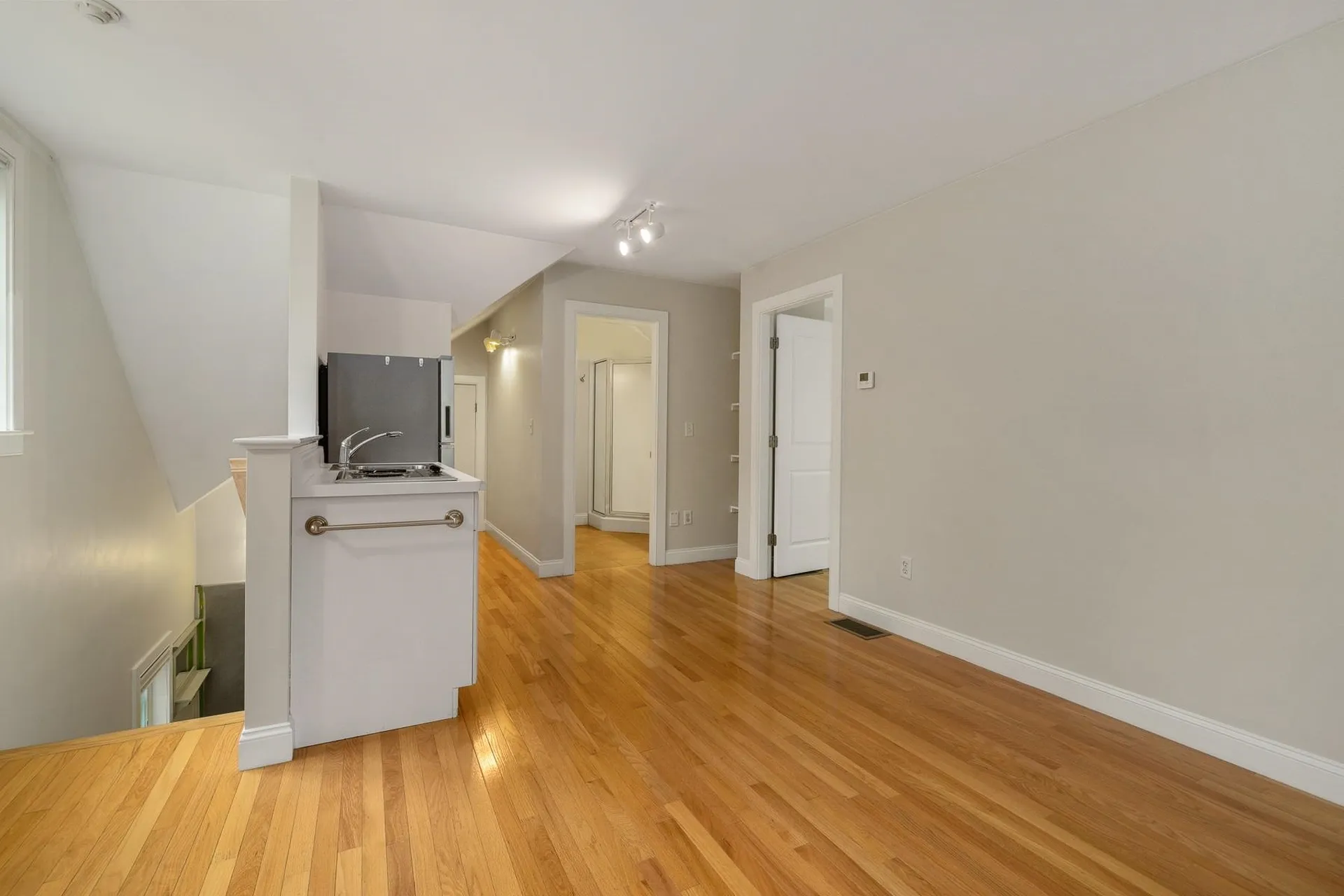 7 Locke Road New Castle NH 03854