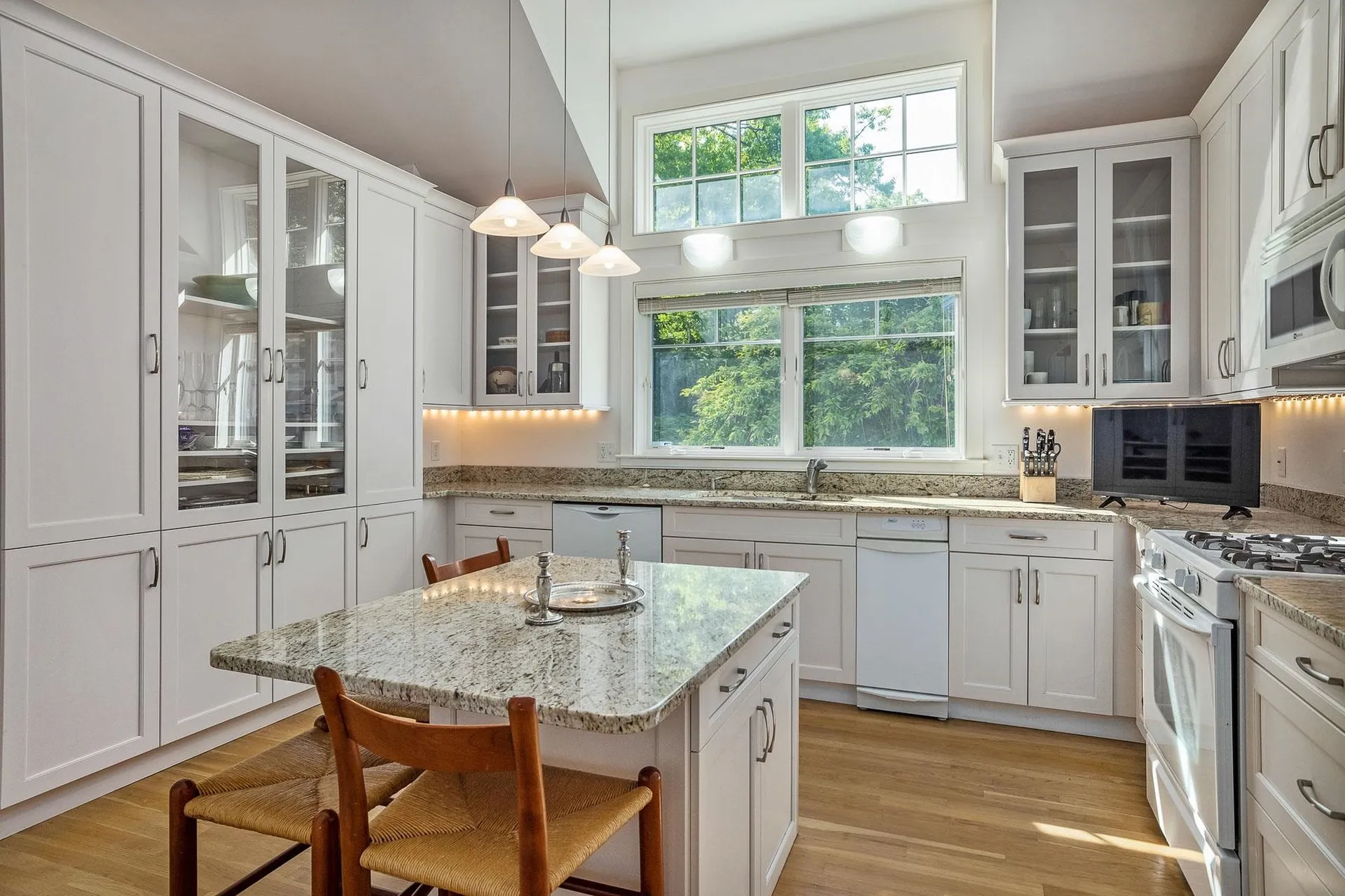 7 Locke Road New Castle NH 03854