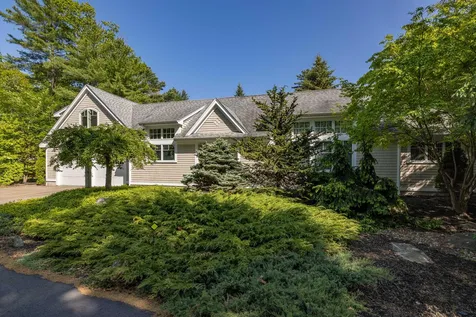 7 Locke Road New Castle NH 03854