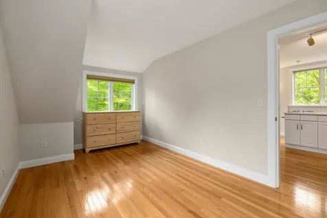 7 Locke Road New Castle NH 03854