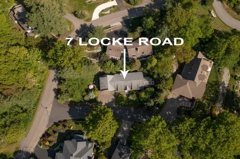 7 Locke Road New Castle NH 03854