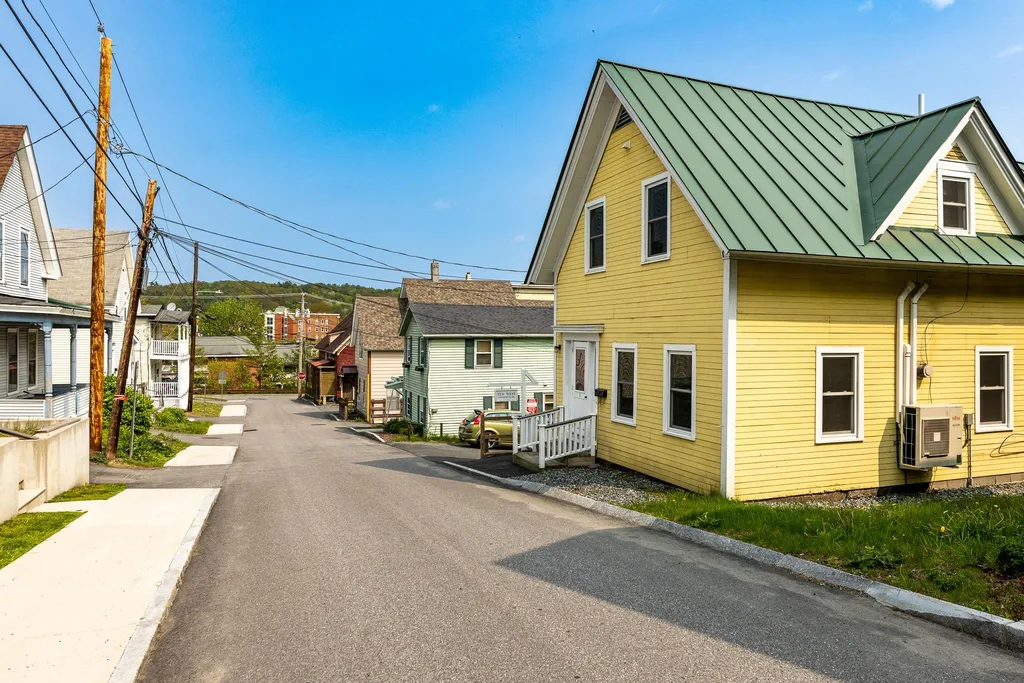 10 West Street Lebanon NH 03766