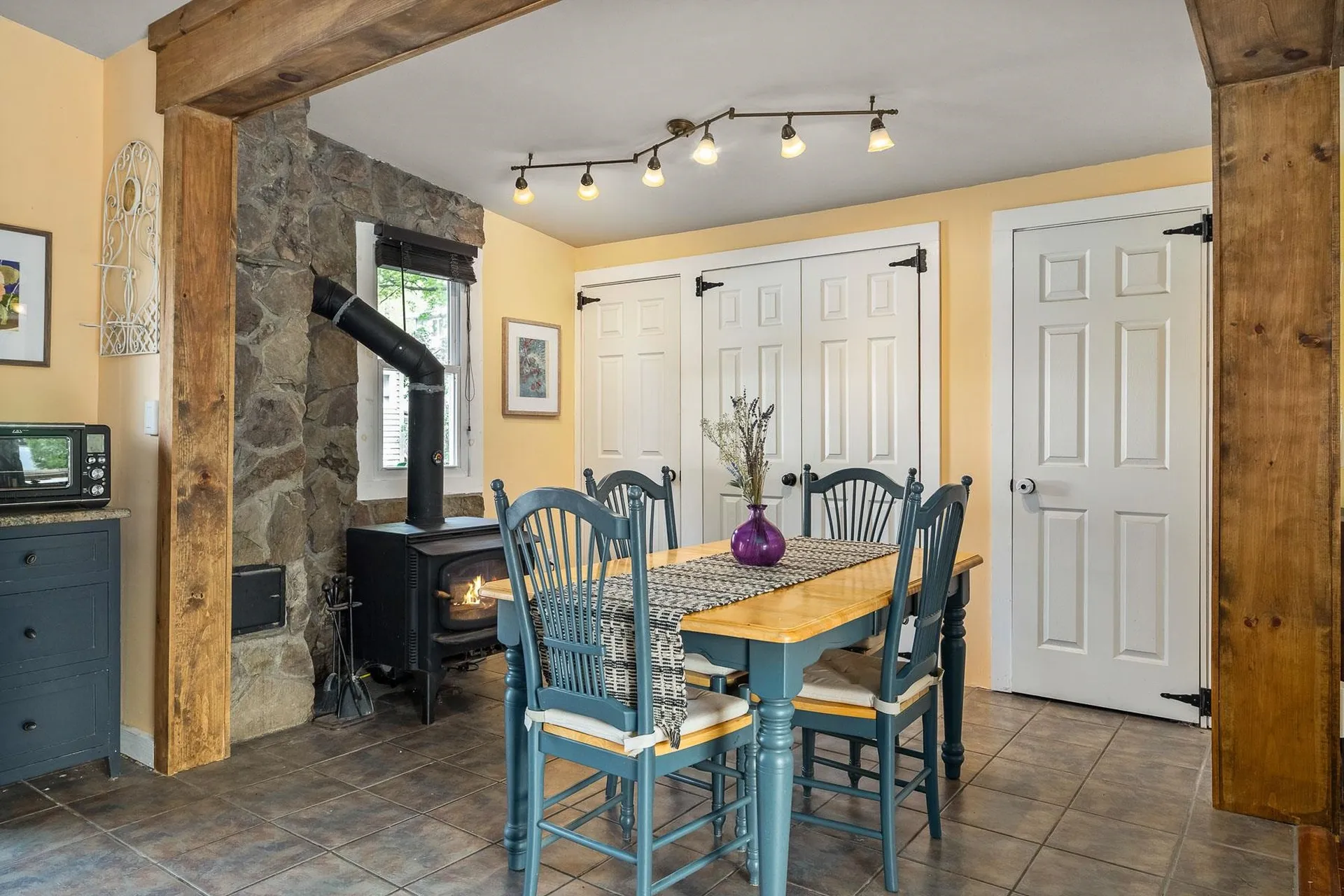 28 Morningside Drive Dover NH 03820