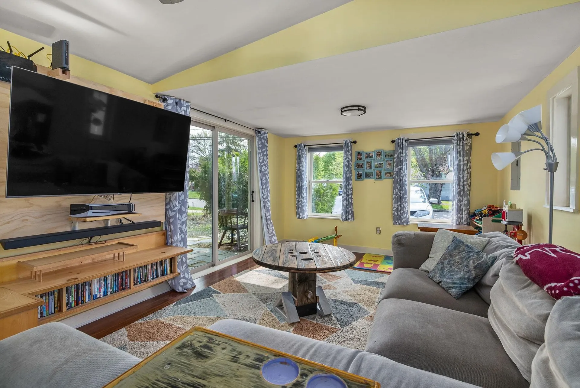 28 Morningside Drive Dover NH 03820