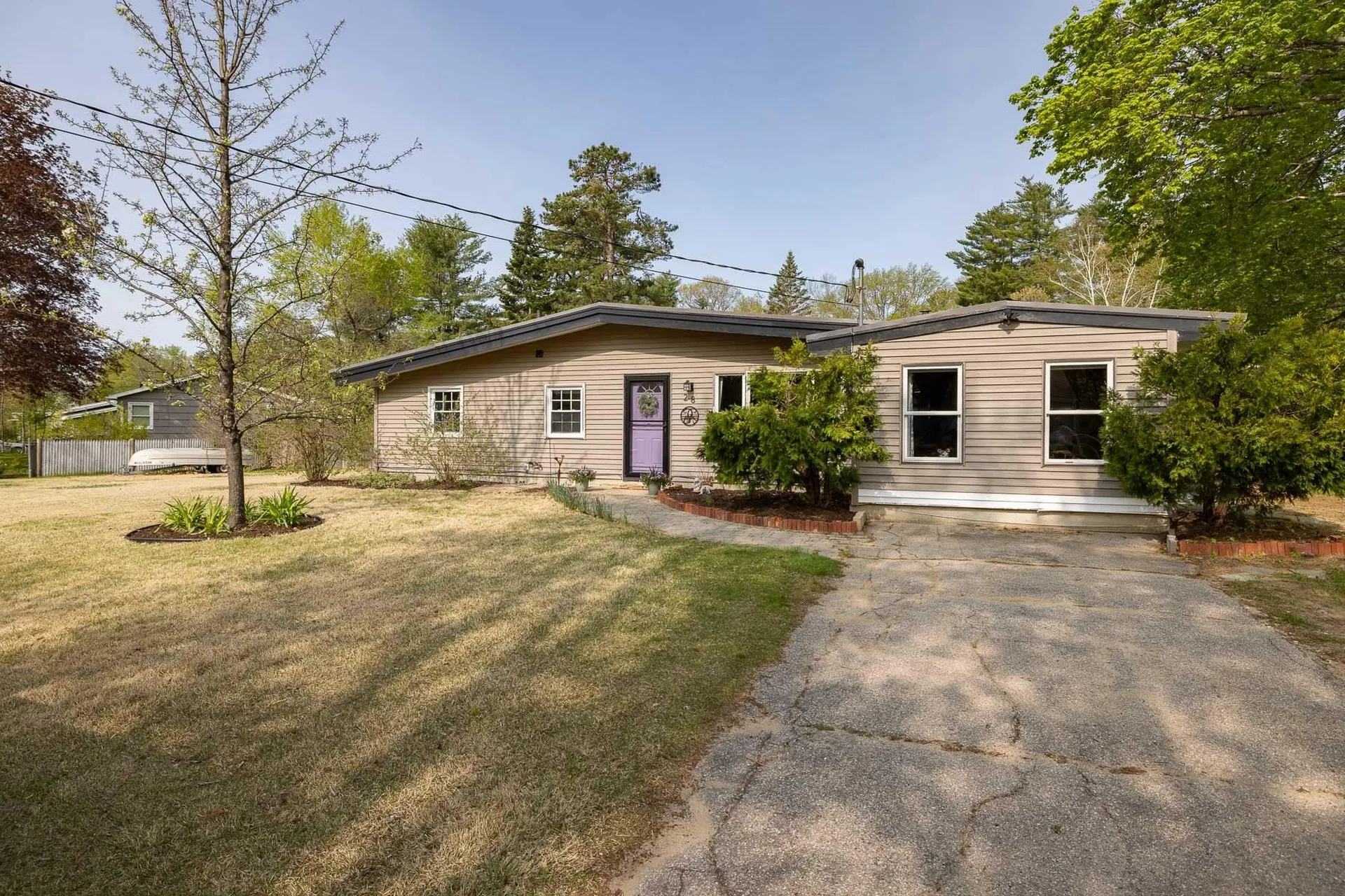 28 Morningside Drive Dover NH 03820