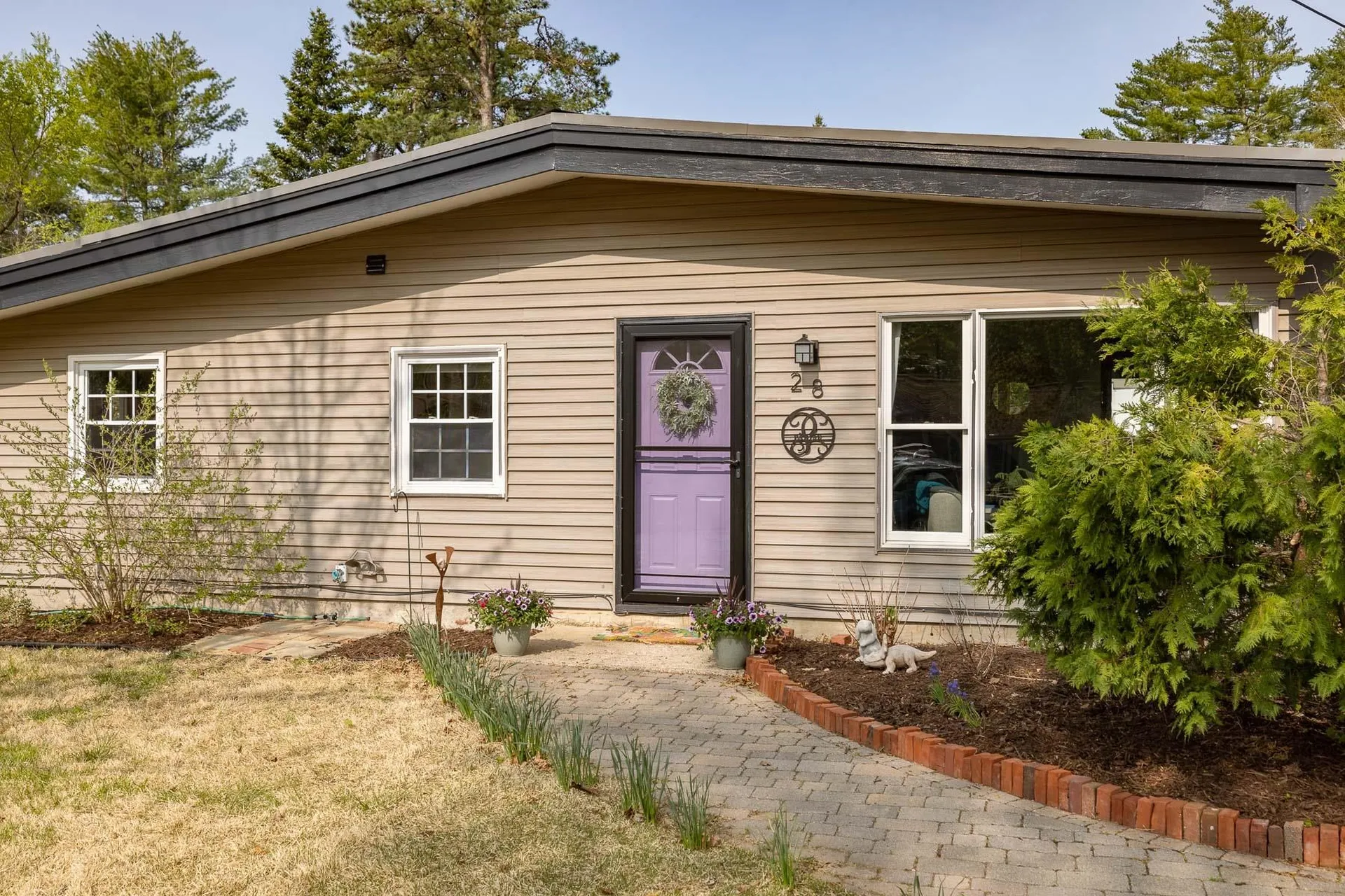 28 Morningside Drive Dover NH 03820