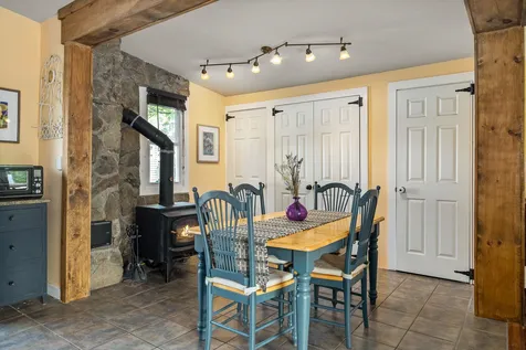28 Morningside Drive Dover NH 03820