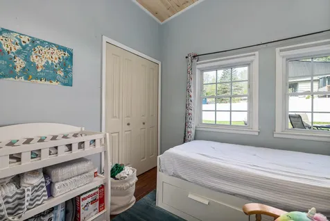 28 Morningside Drive Dover NH 03820
