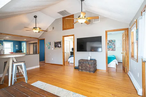 9 Bragg Avenue Hampton NH 03842
