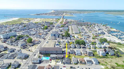 9 Bragg Avenue Hampton NH 03842