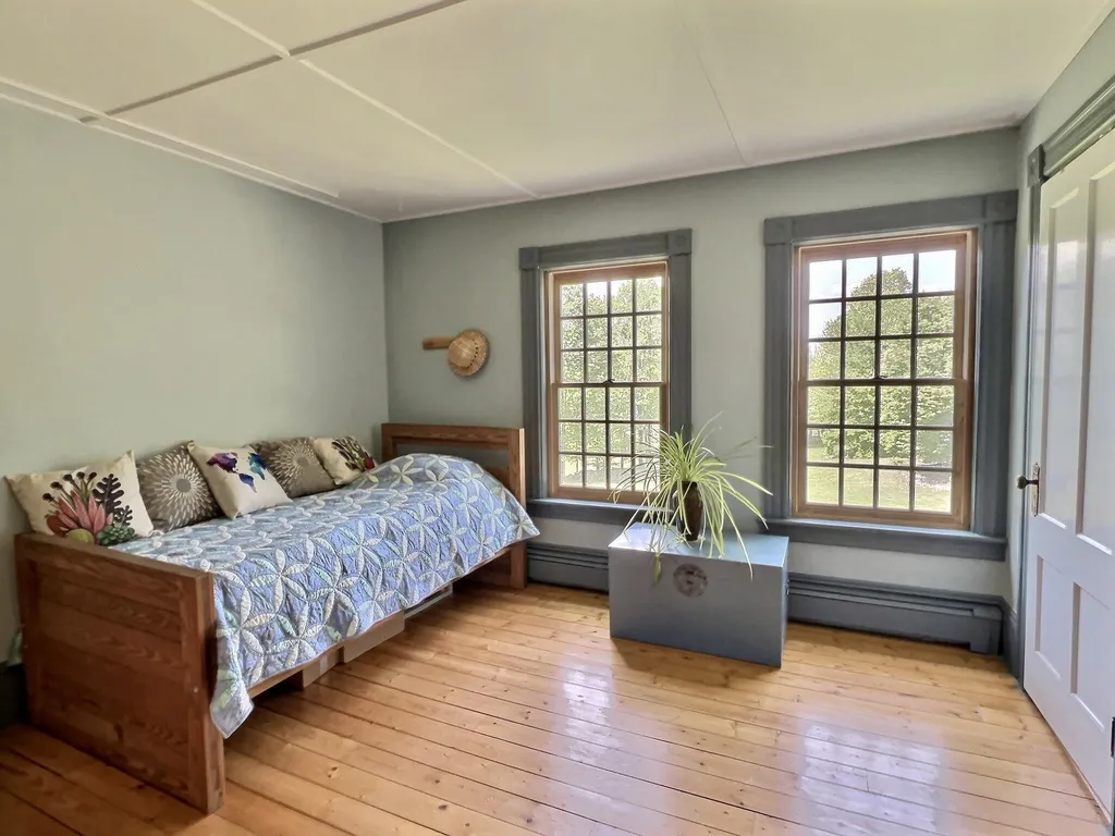 55 Page Road New London NH 03257