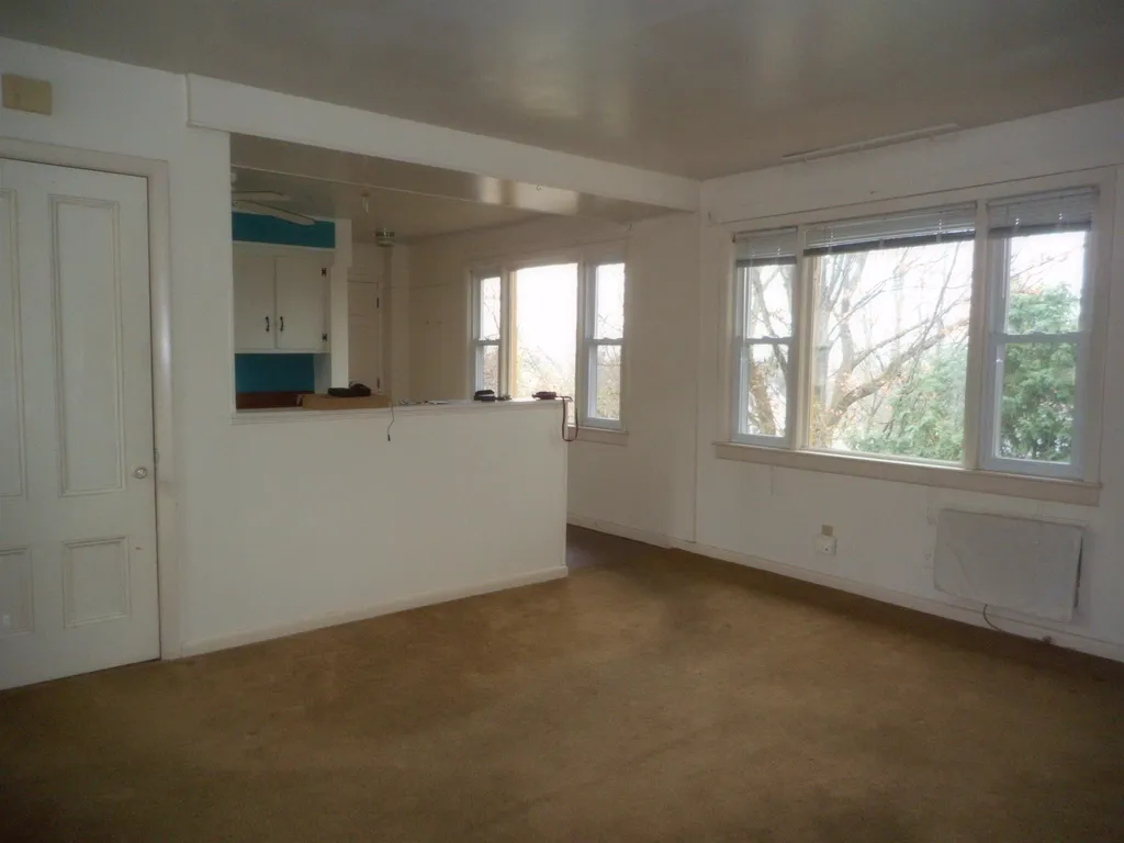 467 Amherst Street Manchester NH 03104