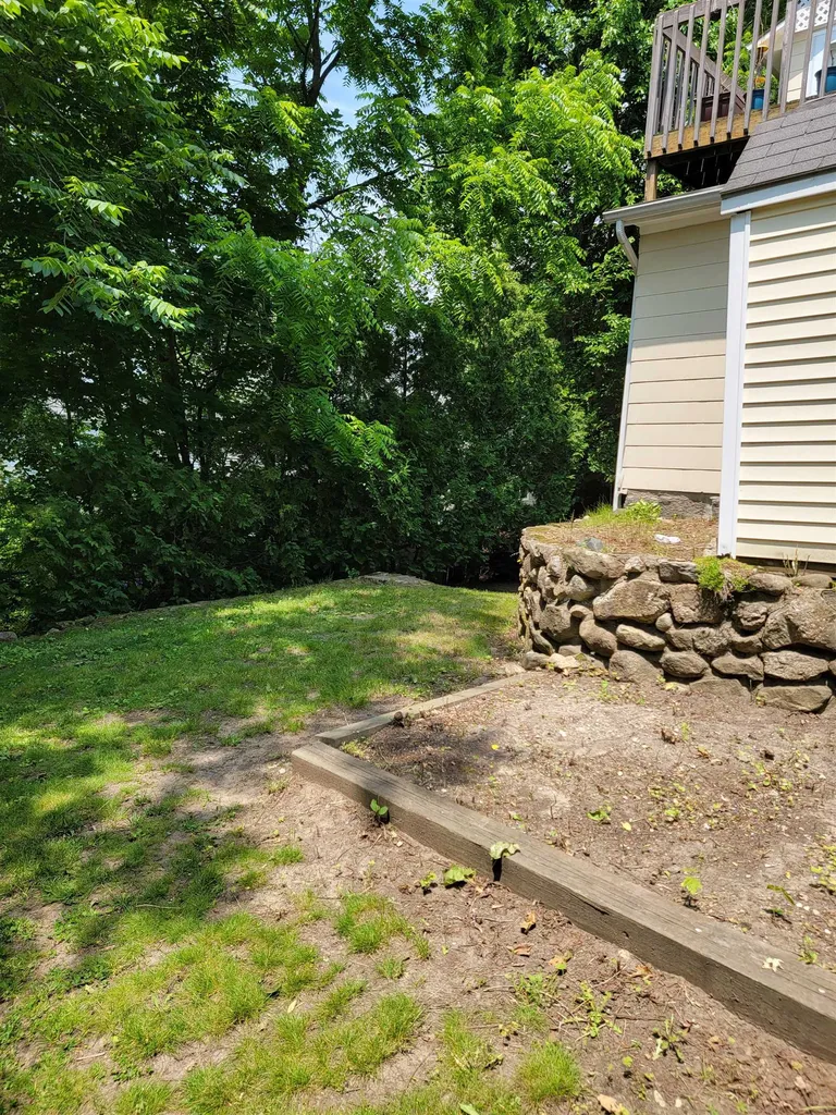 467 Amherst Street Manchester NH 03104
