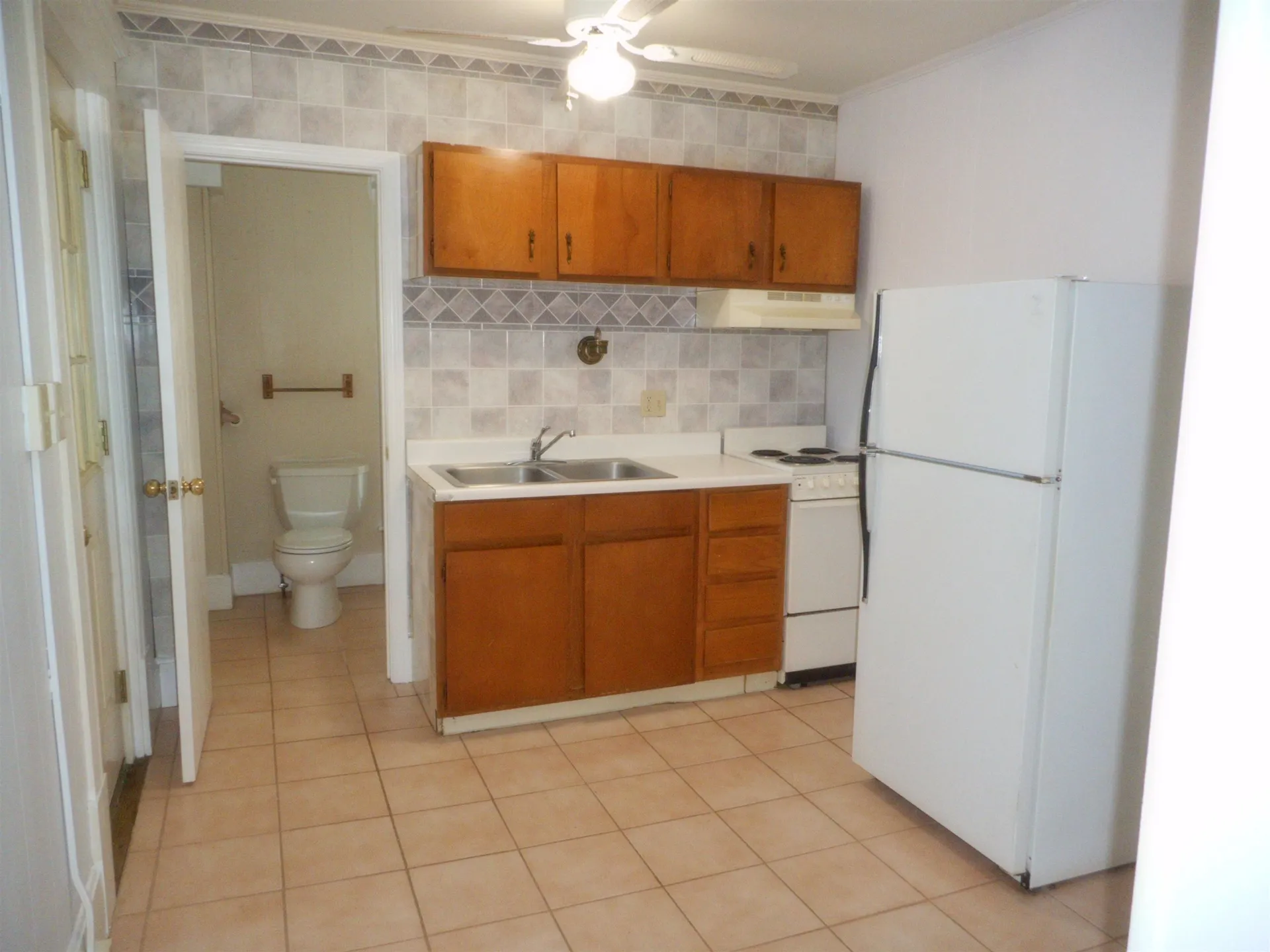 467 Amherst Street Manchester NH 03104