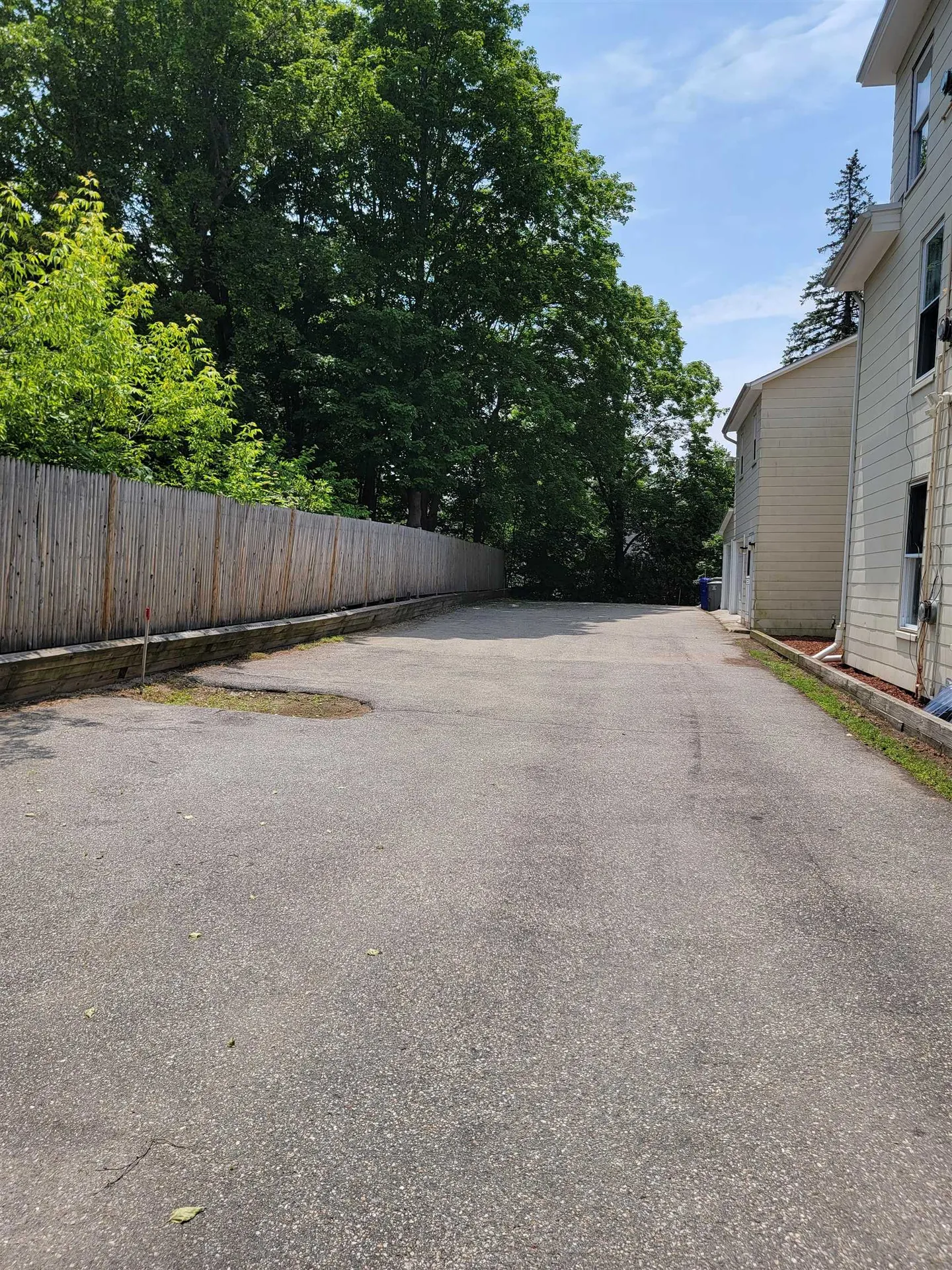 467 Amherst Street Manchester NH 03104