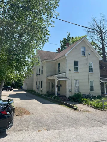 467 Amherst Street Manchester NH 03104