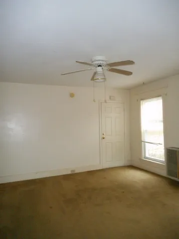467 Amherst Street Manchester NH 03104