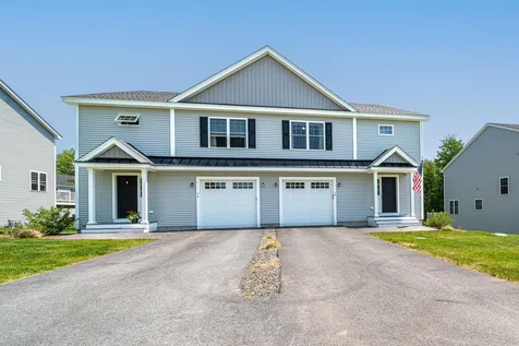 7 Horizon Drive Londonderry NH 03053