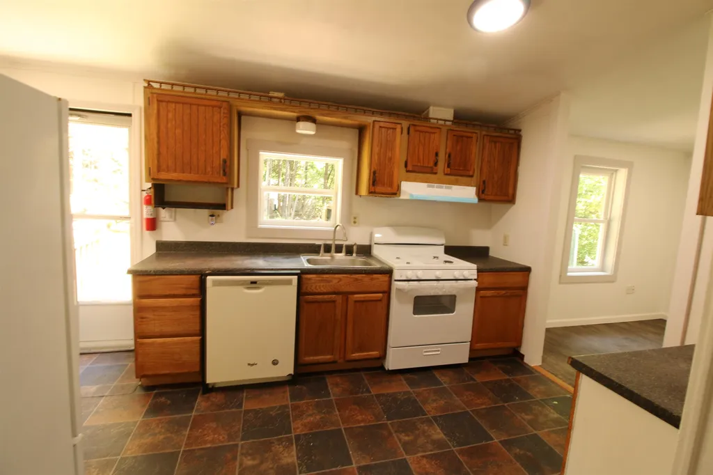 6 Sunshine Drive Belmont NH 03220