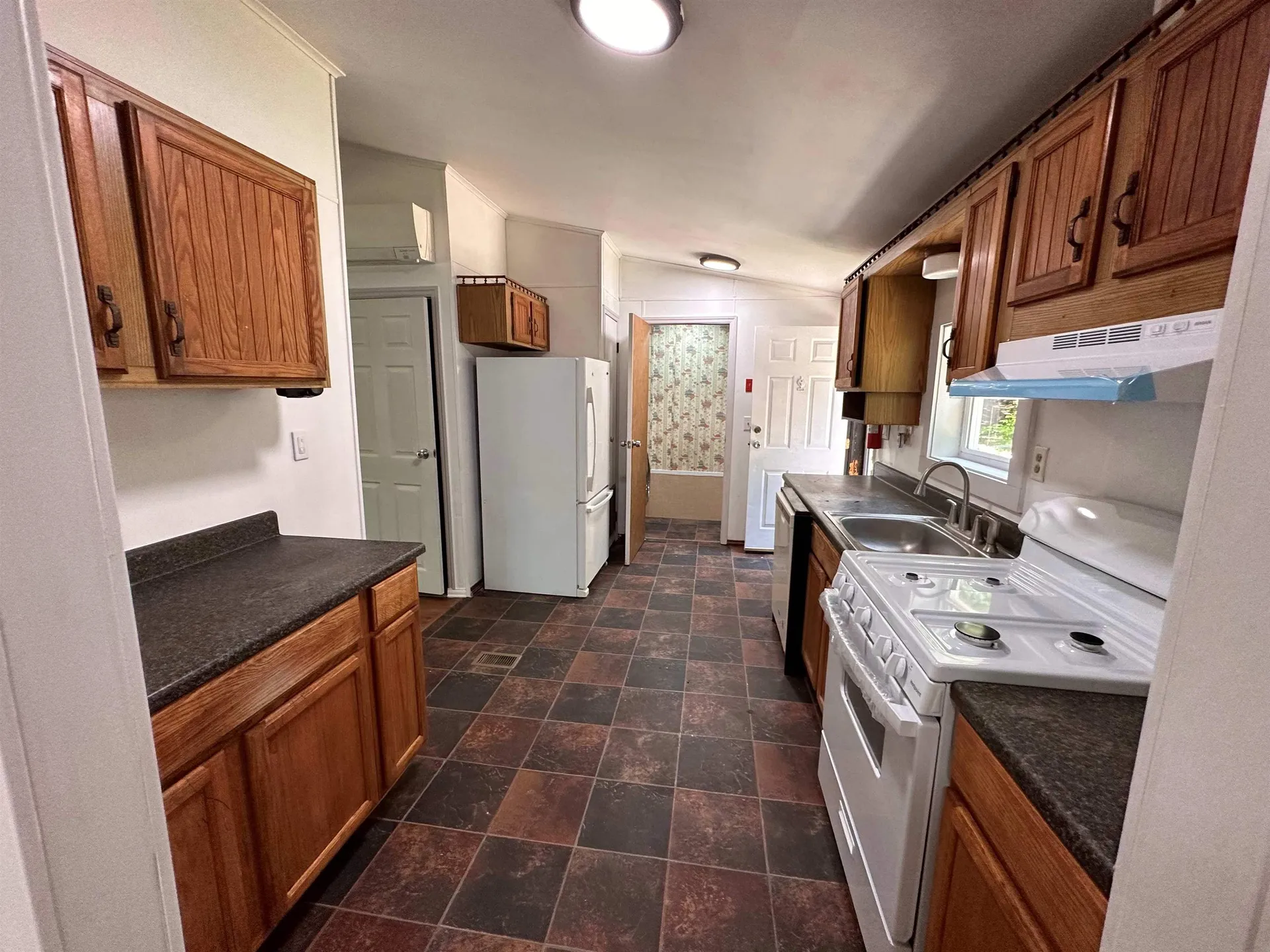 6 Sunshine Drive Belmont NH 03220